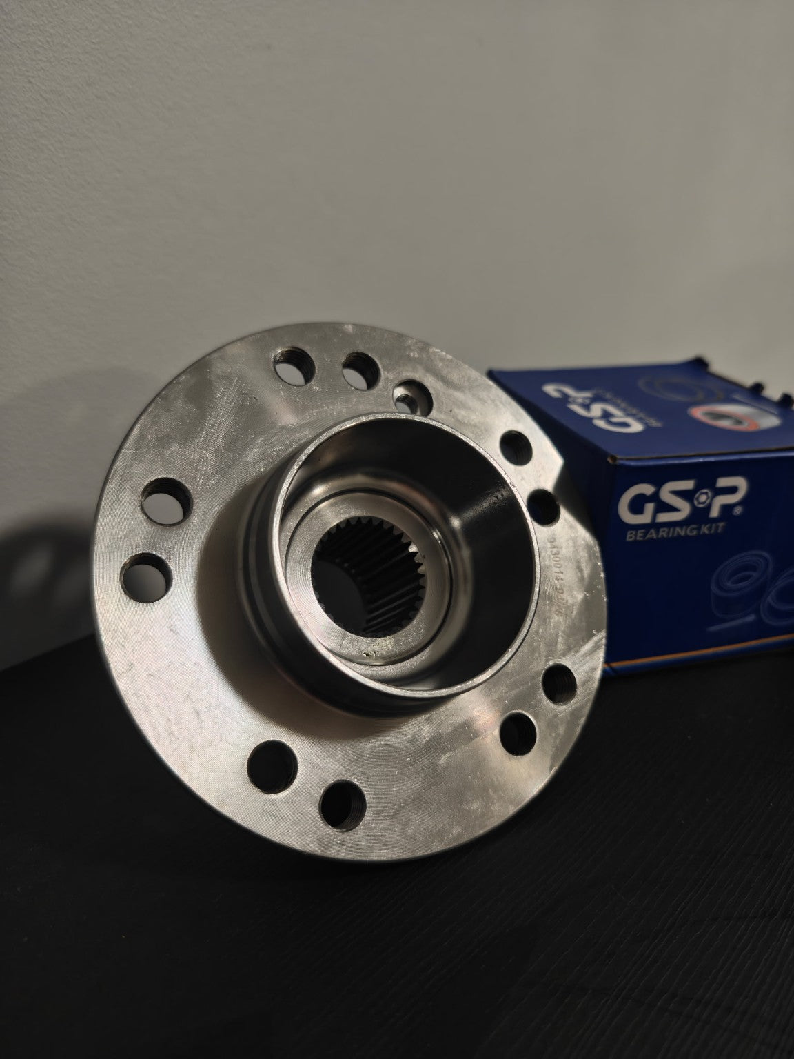 Close-up of an E9X multi-PCD hub showing the splined centre